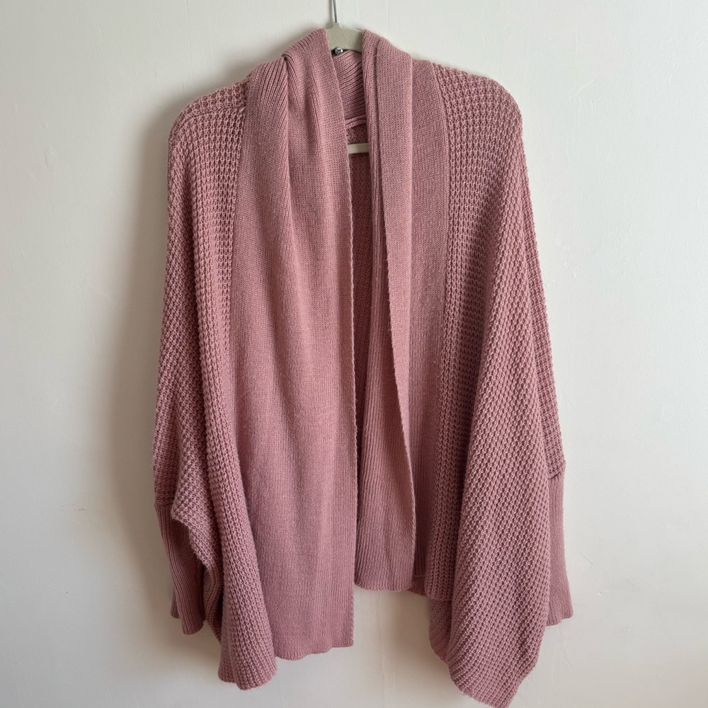 🩰 PLUS Cardigan Sweater 🩰